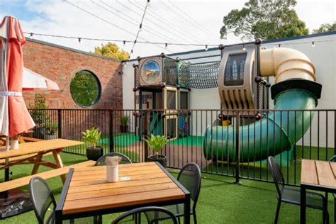 The Victoria Hotel, Yarraville.